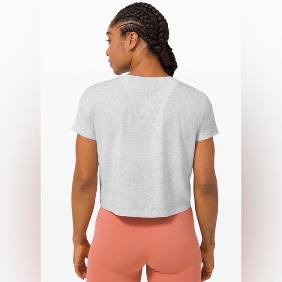 Lululemon Cates Tee Heathered Core Ultra Light Grey - Picture 3 of 9